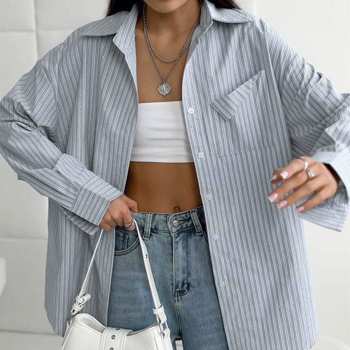 Damer casual oversized skjorte med fine striber og brystlomme Stilla