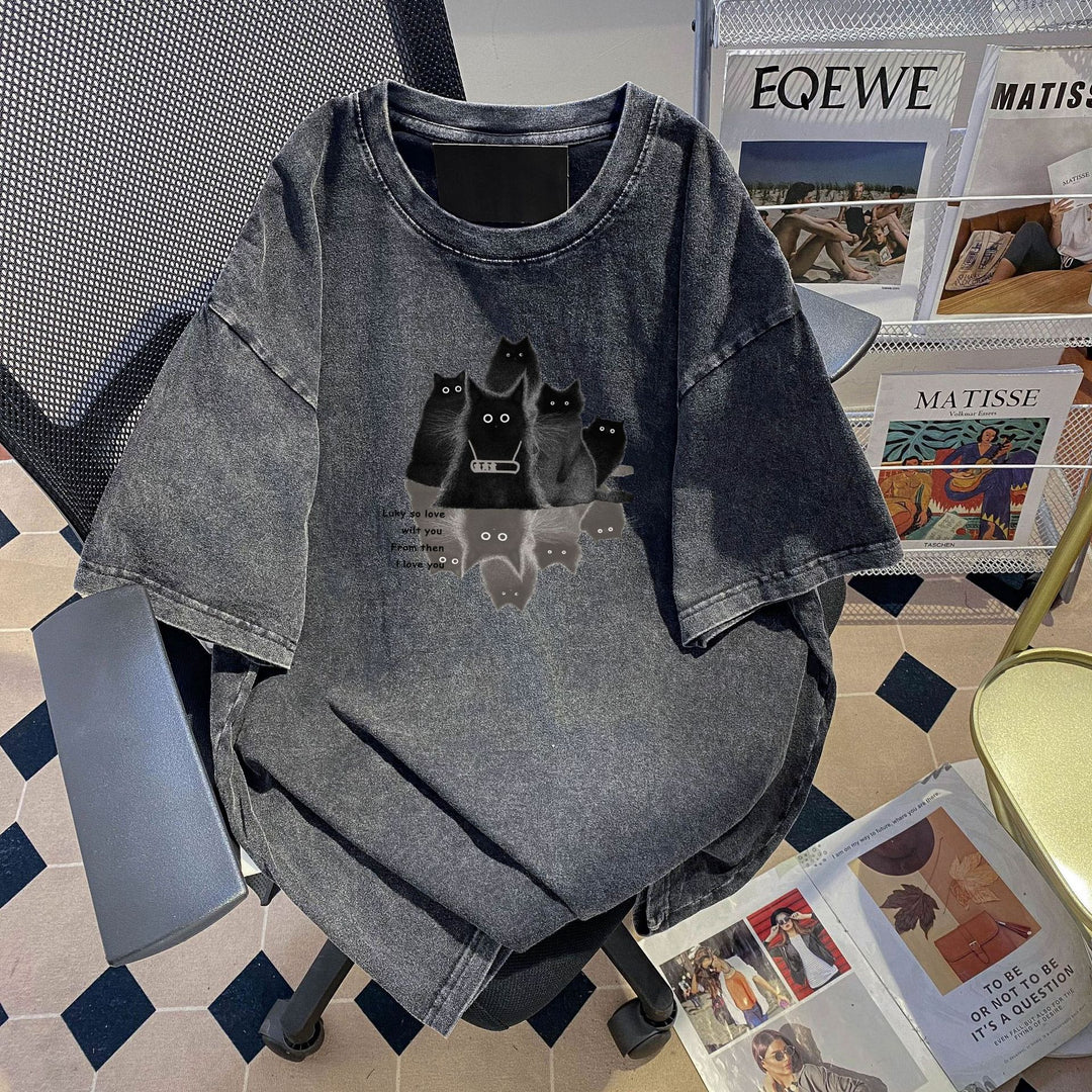 Dame T-shirt med kreativt kattemotiv og afslappet oversized snit Stilla