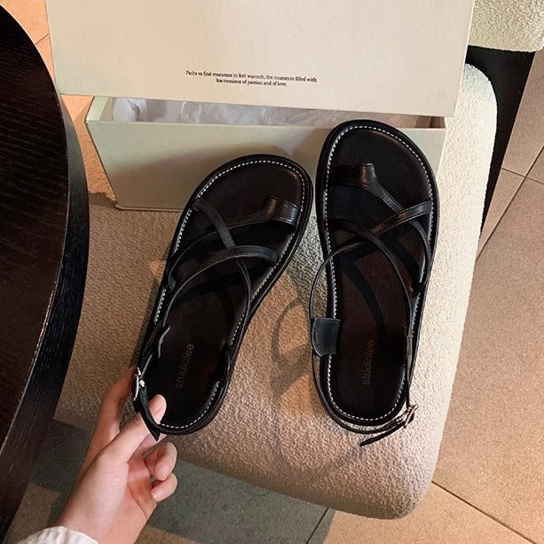 Dame elegante sandaler med glitrende metallic-design og polstret fodseng Stilla