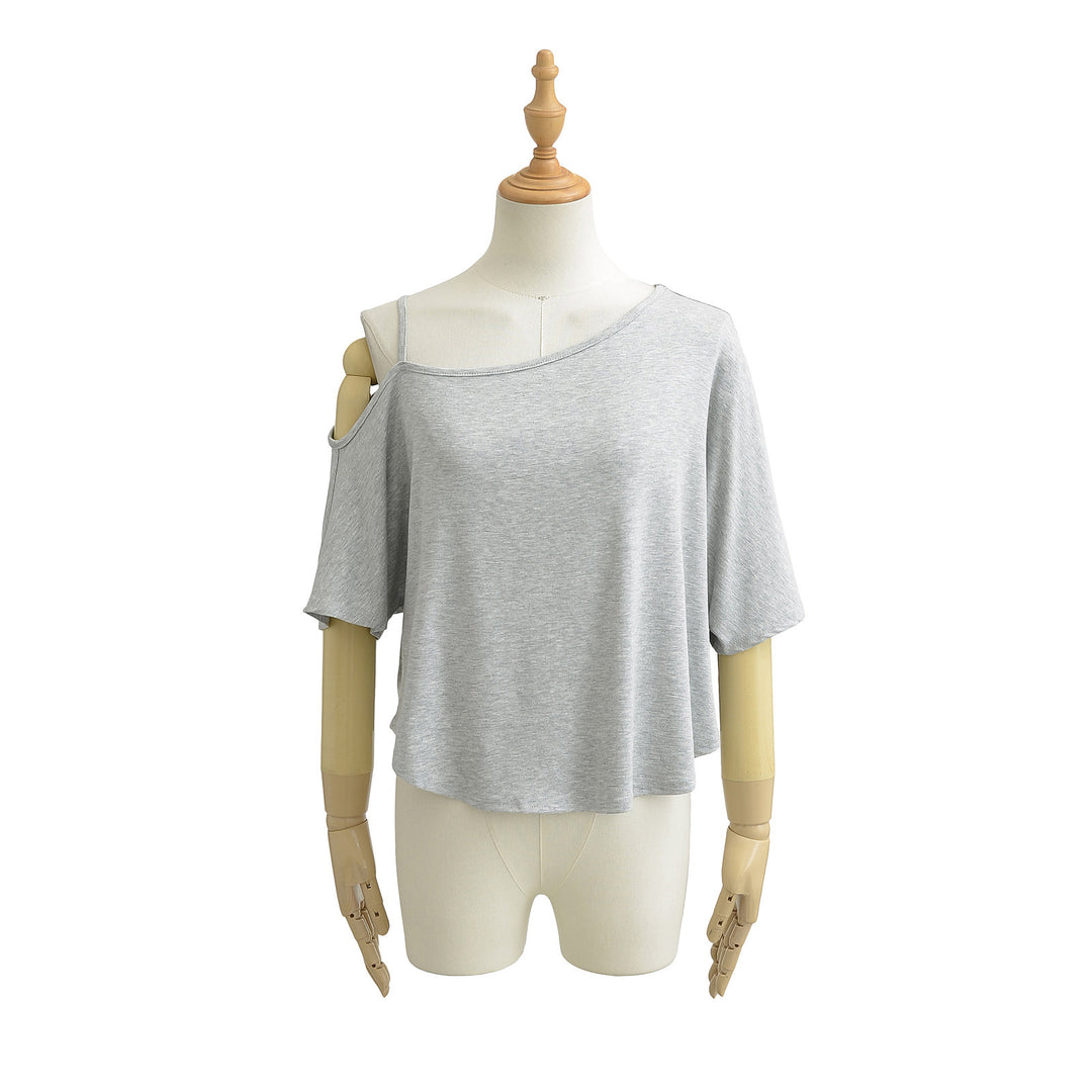 Damer afslappet off-shoulder top med asymmetrisk design og brede ærmer Stilla