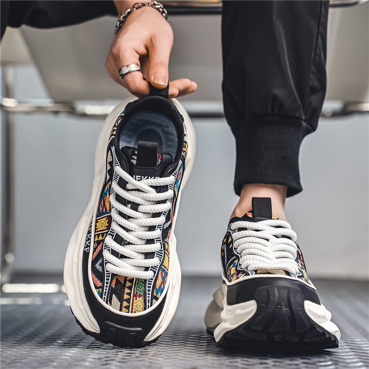 Femme Etisk inspirerede polstrede sneakers Stilla