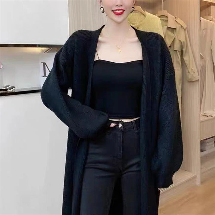 Dame Langærmet Strikket Cardigan med Blødt og Voluminøst Materiale Stilla