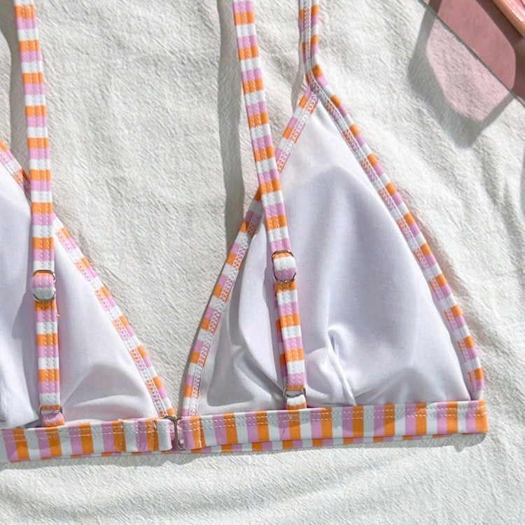 Dame Triangel-Bikini-Sæt med blomsteragtigt mønster og legende design Skovae