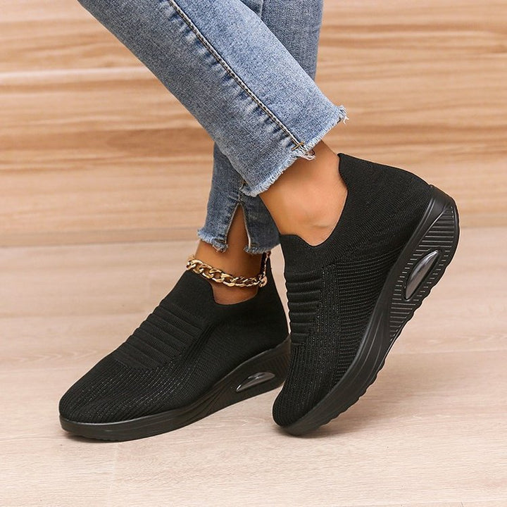 Dame nan elastiske strik-sandaler med ergonomisk kile sål og synlig luftpude kapsel Skovae