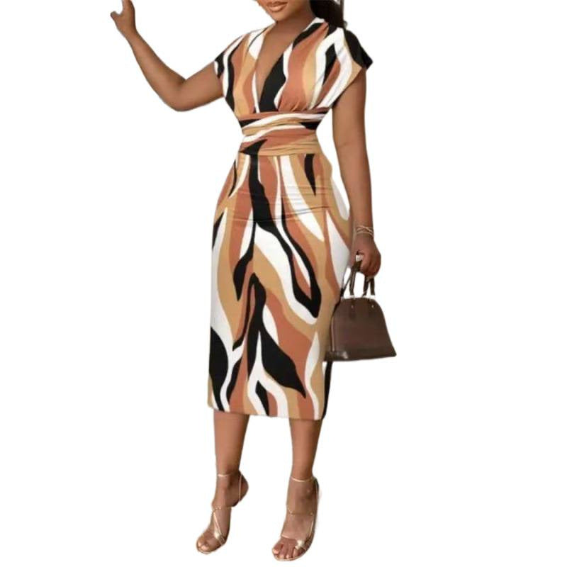 Dame wrap dress with modern pattern and fitted silhouette Skovae