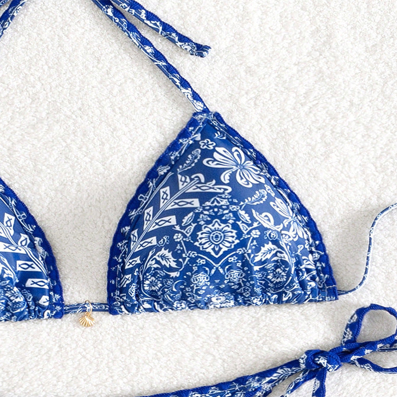Dame triangel-bikini med legende mønster og elegante bindebånd Skovae