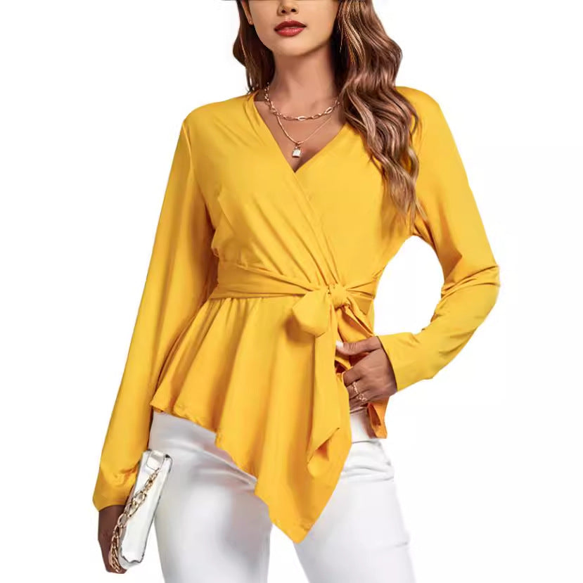 Dame indpakningsbluse med elegant talje Stilla
