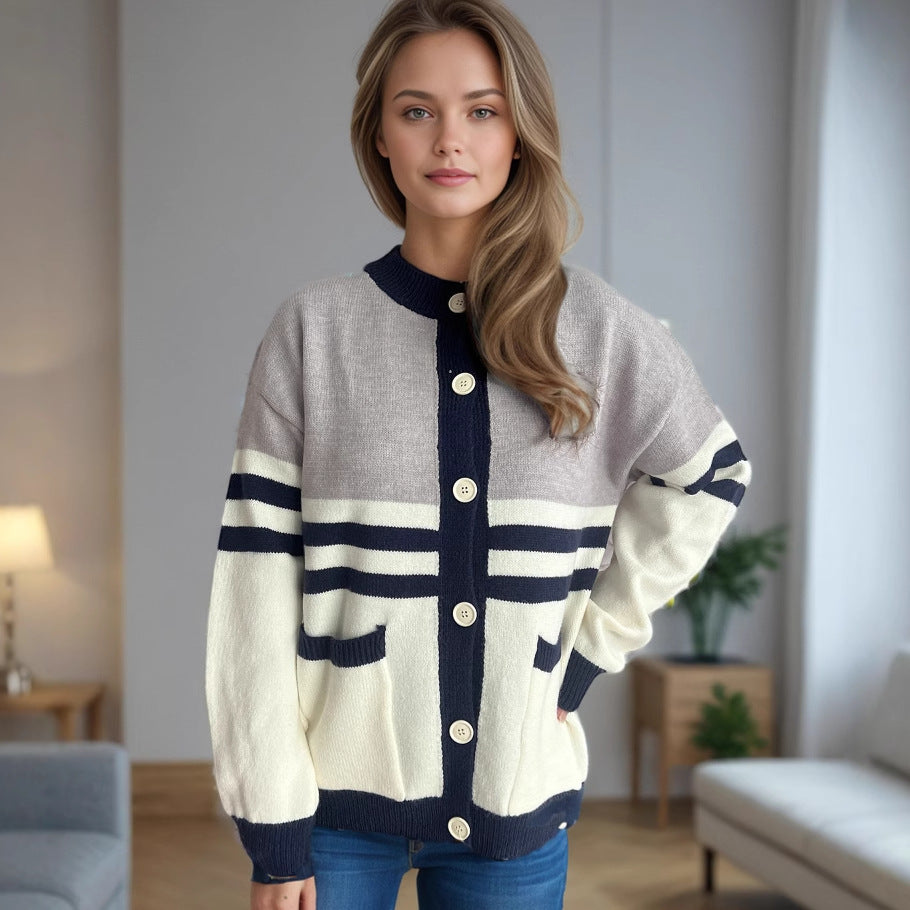Kvinders cardigan med dekorative striber og store knapdetaljer Stilla