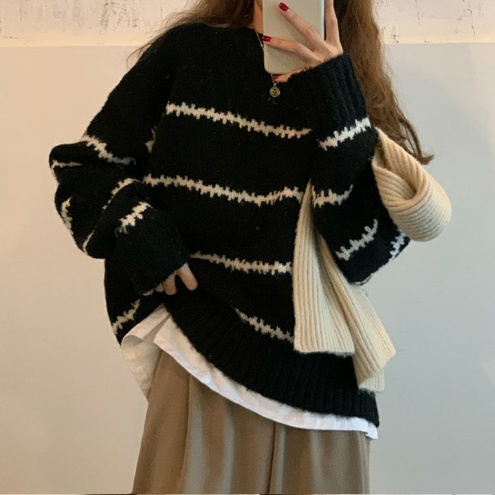 Kvinders oversized sweater med stribet design og blød strik Stilla