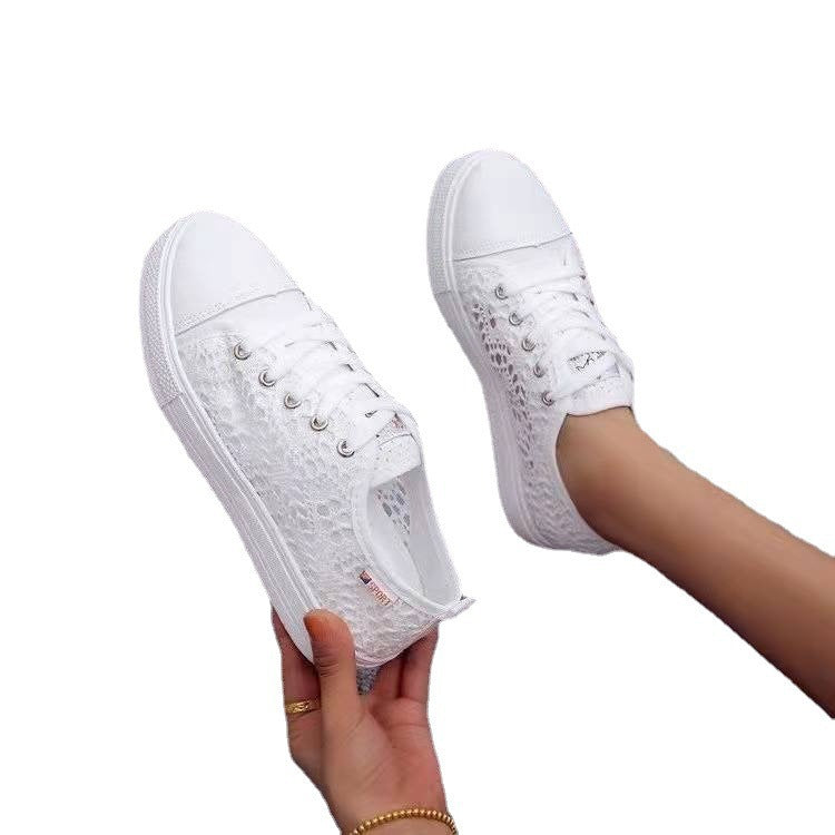 Dame sneakers med filigran spidsmønster og skridsikker sål Stilla