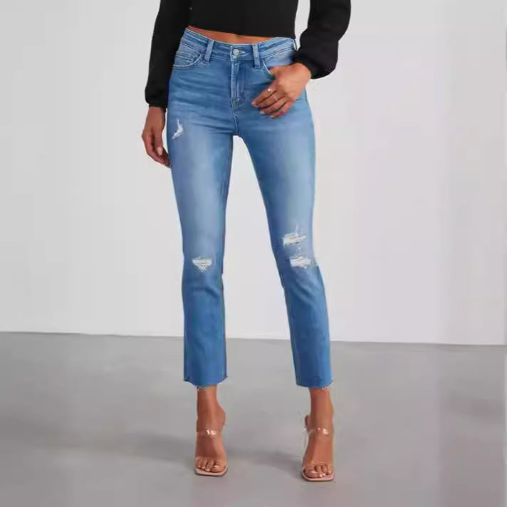Dame tidløse jeans i moderne snit med cropped ben Skovae