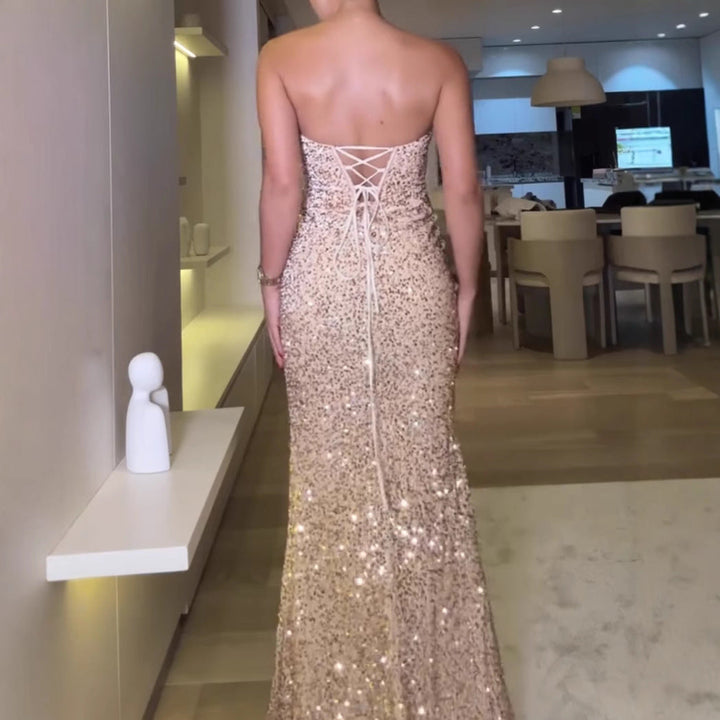 Stilla | Elegant Split-Hem Strapless Fishtail Gown