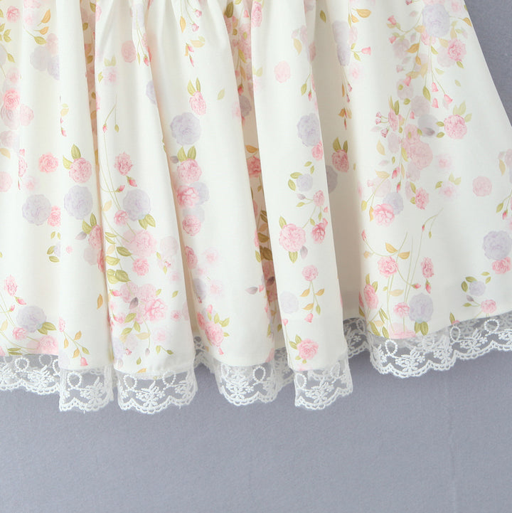 Dame strapless blomsterkjole med flæse detaljer og elegant snøring Stilla