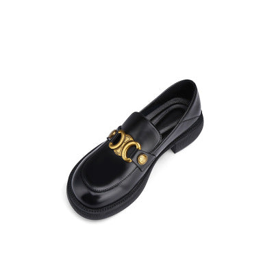 Dame elegante og moderne loafers med metal-detaljer Stilla