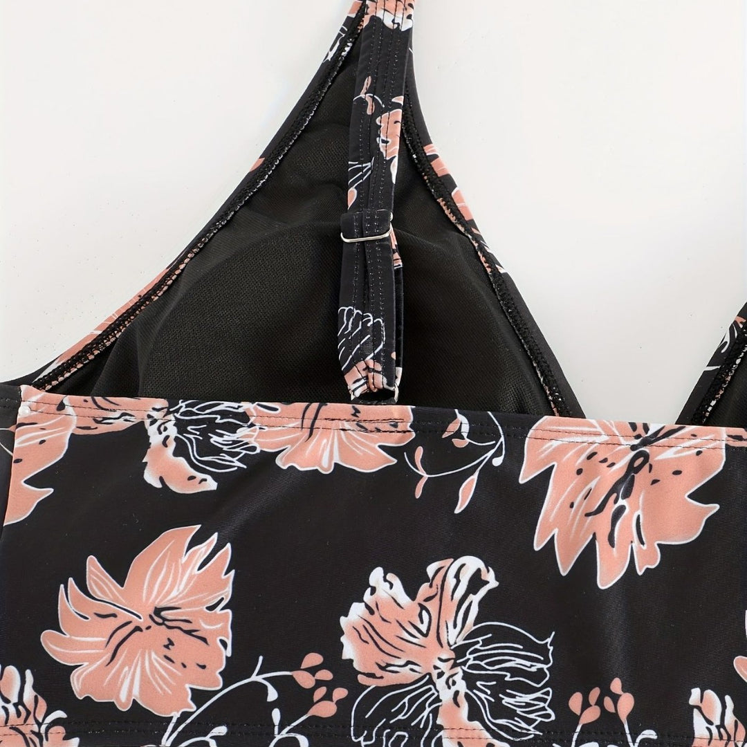 Dame Højskåret bikini med blomster accenter og raffinerede detaljer Skovae