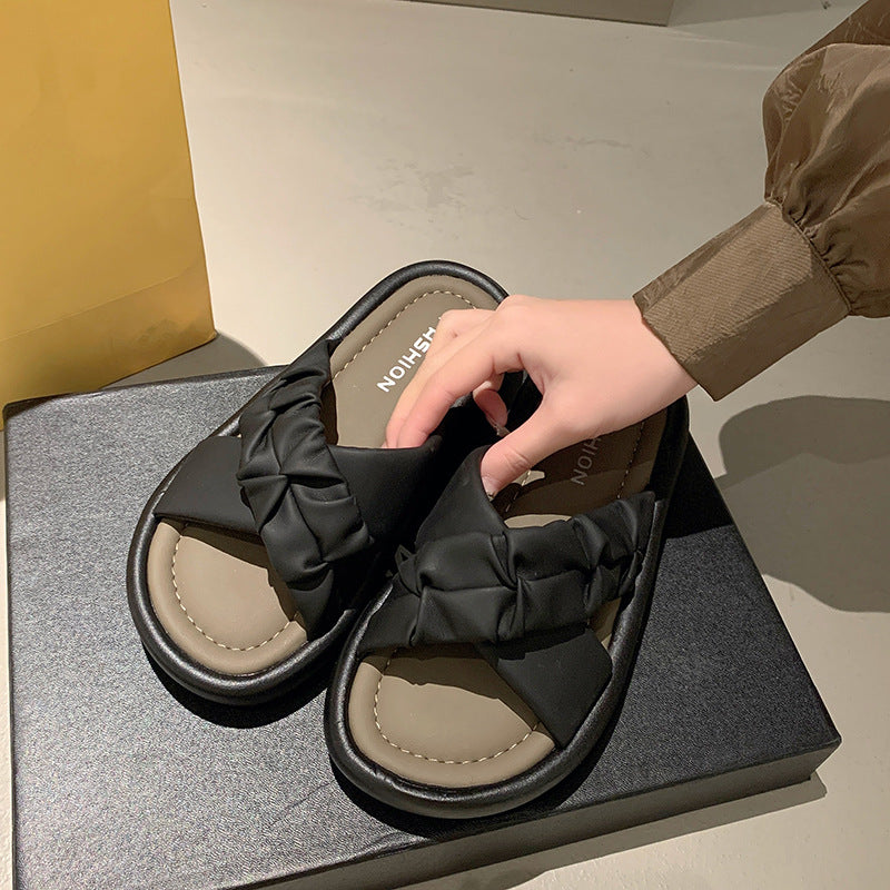 Dame remsandaler med moderne folder-effekt og ergonomisk fodseng Stilla