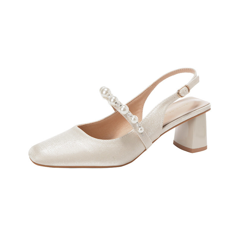Dame Slingback Pumper med kvadratisk tåparti og blokhæl med elegant perledetalje Stilla