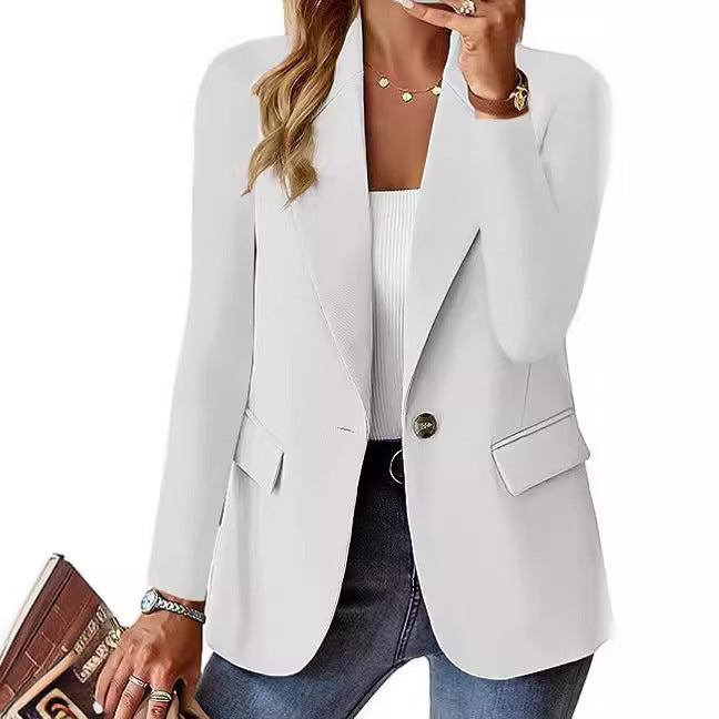 Dame elegant blazer med smal silhuet og funktionelle lommer Stilla