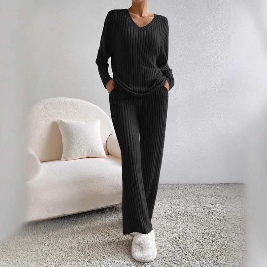 Dame Strik-Loungewear Sæt med Ribstruktur og V-udskæring Stilla