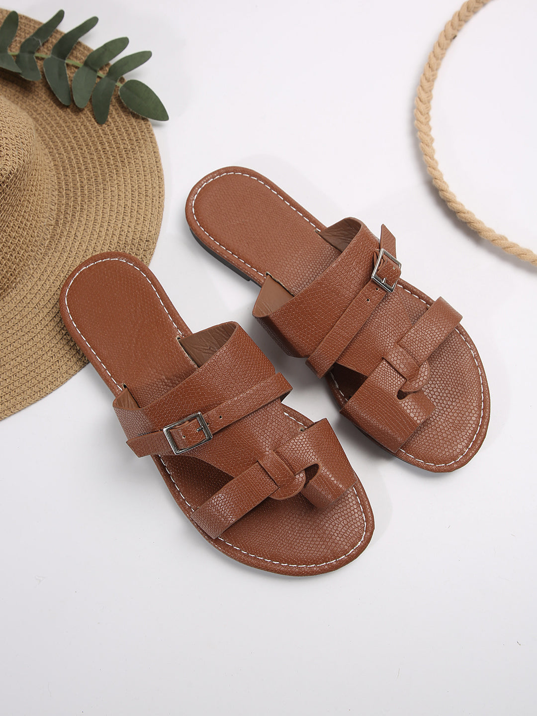 Dame sandaler med elegant spænde-design og åndbart overmateriale Stilla