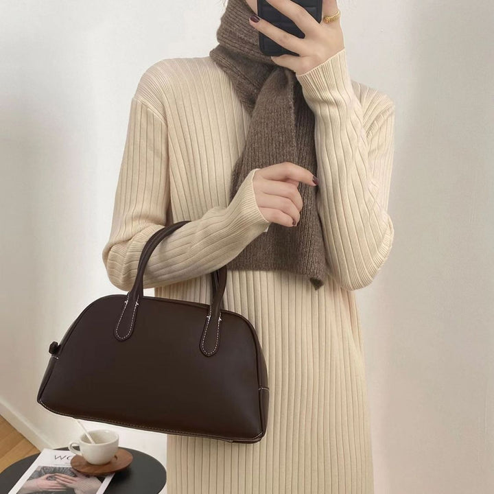 Femme Ribbet Midi Pulloverdress Stilla