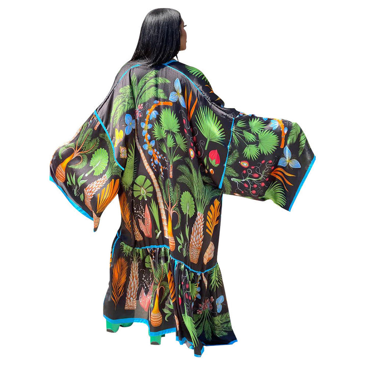 Dame Kimono-Overtøj med farverigt botanisk mønster og voluminøse ærmer Stilla