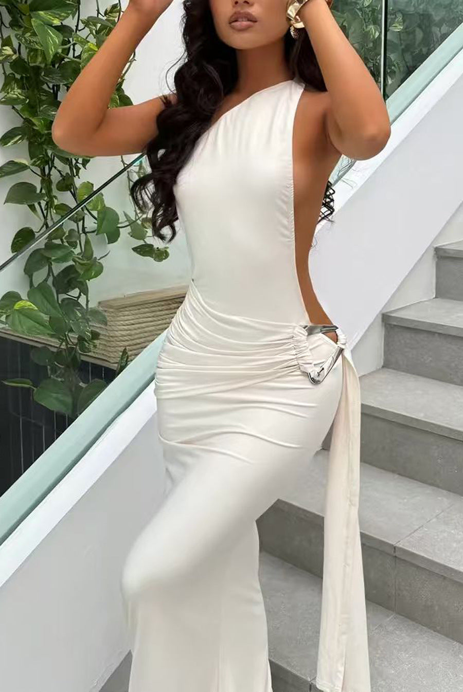 Kvinders Cut-Out Maxi Kjole med elegant rygudskæring og sidedraperinger