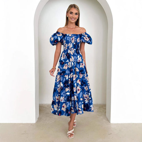 Dame elegant og luftig sommerkjole med flæsedetaljer Stilla