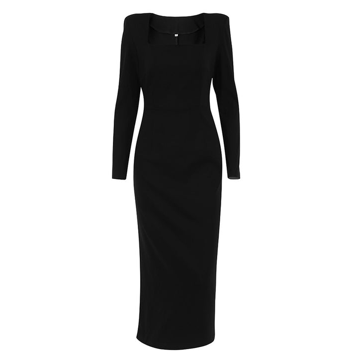 Dame Maxikjole med elegant, off-shoulder design og strukturerede ærmer Stilla