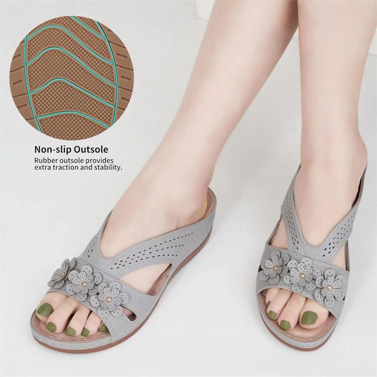 Dame Sandaler med elegante blomsterapplikationer og åndbart design Stilla