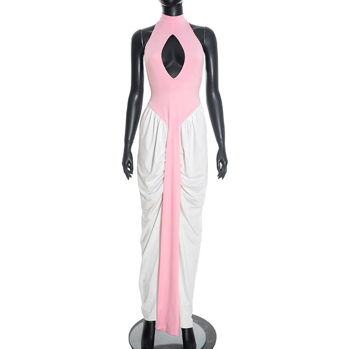 Dame maxikjole med højtstående udskæring og elegant cut-out Skovae