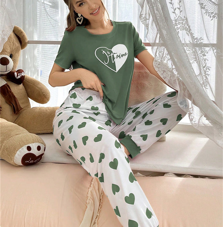 Dame pyjamasæt med hjerte motiv og komfortabel elastisk talje Stilla