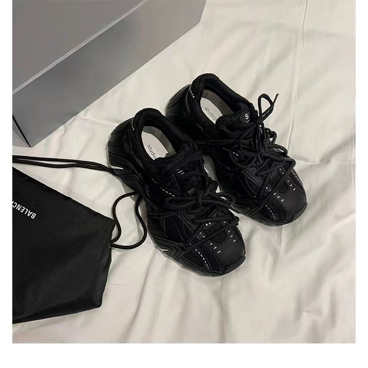 Dame Sporty Sneakers med innovativt design og åndbar mesh-overflade Stilla