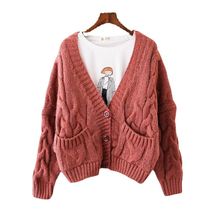 Kvinders chunky strik cardigan med flatterende V-hals og praktiske lommer Stilla