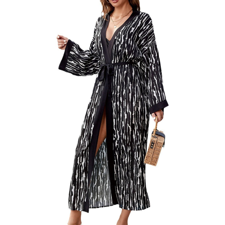 Dame elegant strandkimono med raffineret palmemønster og taljerbar bælte Stilla