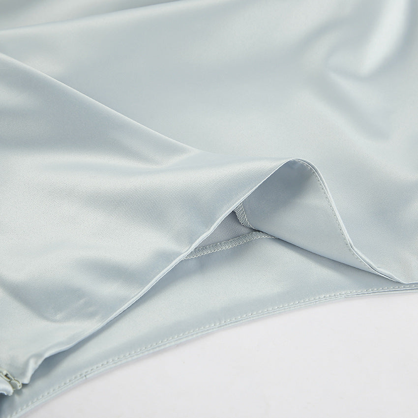 Dame Maxi-nederdel med høj slids og elegant satinfinish Stilla