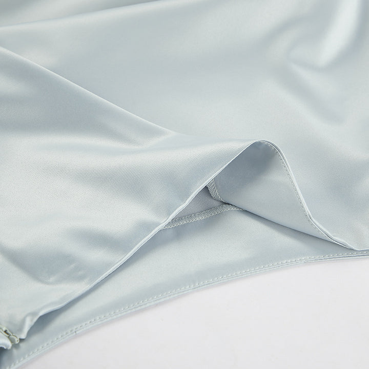 Dame Maxi-nederdel med høj slids og elegant satinfinish Stilla