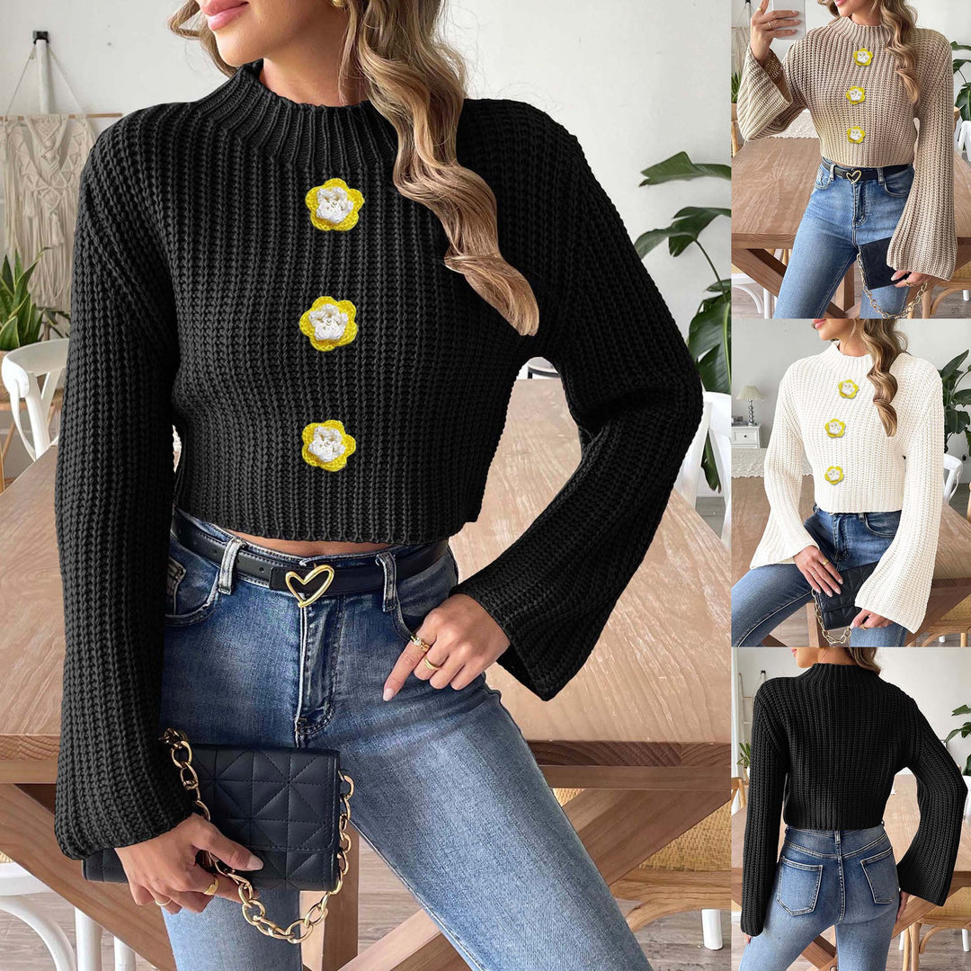 Femme Cropped Kabelstrikpullover med dekorative knapper Stilla