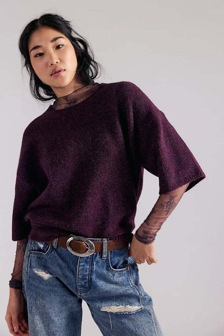 Kvindernes Oversized Sweater med Elegante Mesh Ærmer og Delikat Broderi Mønster Skovae
