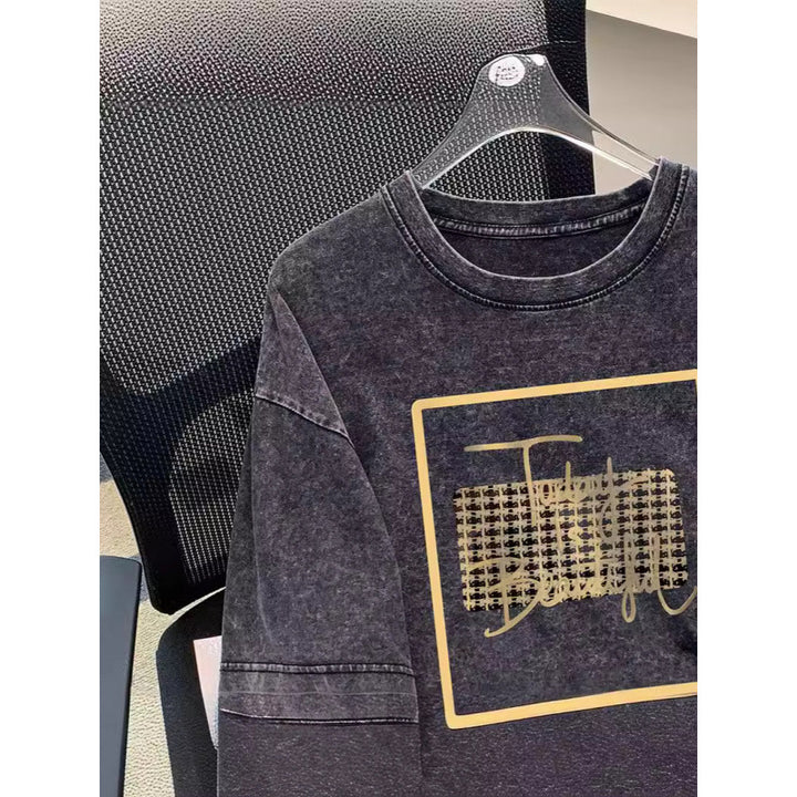 Dame grafik T-shirt med moderne skrift Stilla