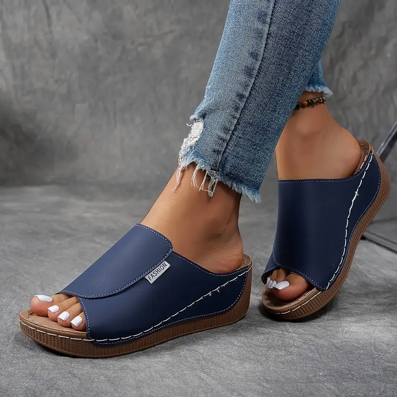 Dame nan anatomisk formet slip-on sandal med ergonomisk kile sål og syet kant søm Skovae