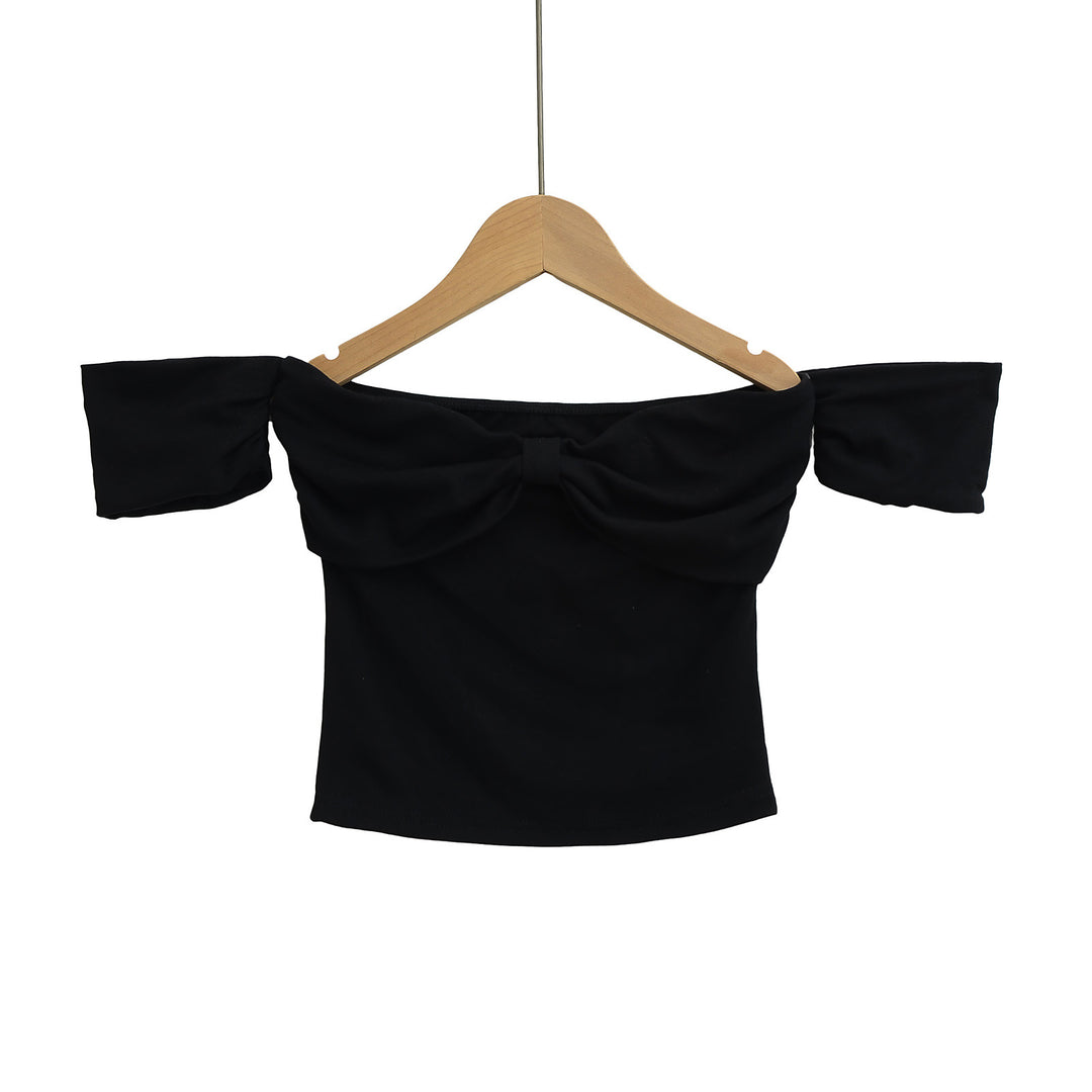 Dame Off-Shoulder Top med legende bunden design og elastisk bund Stilla
