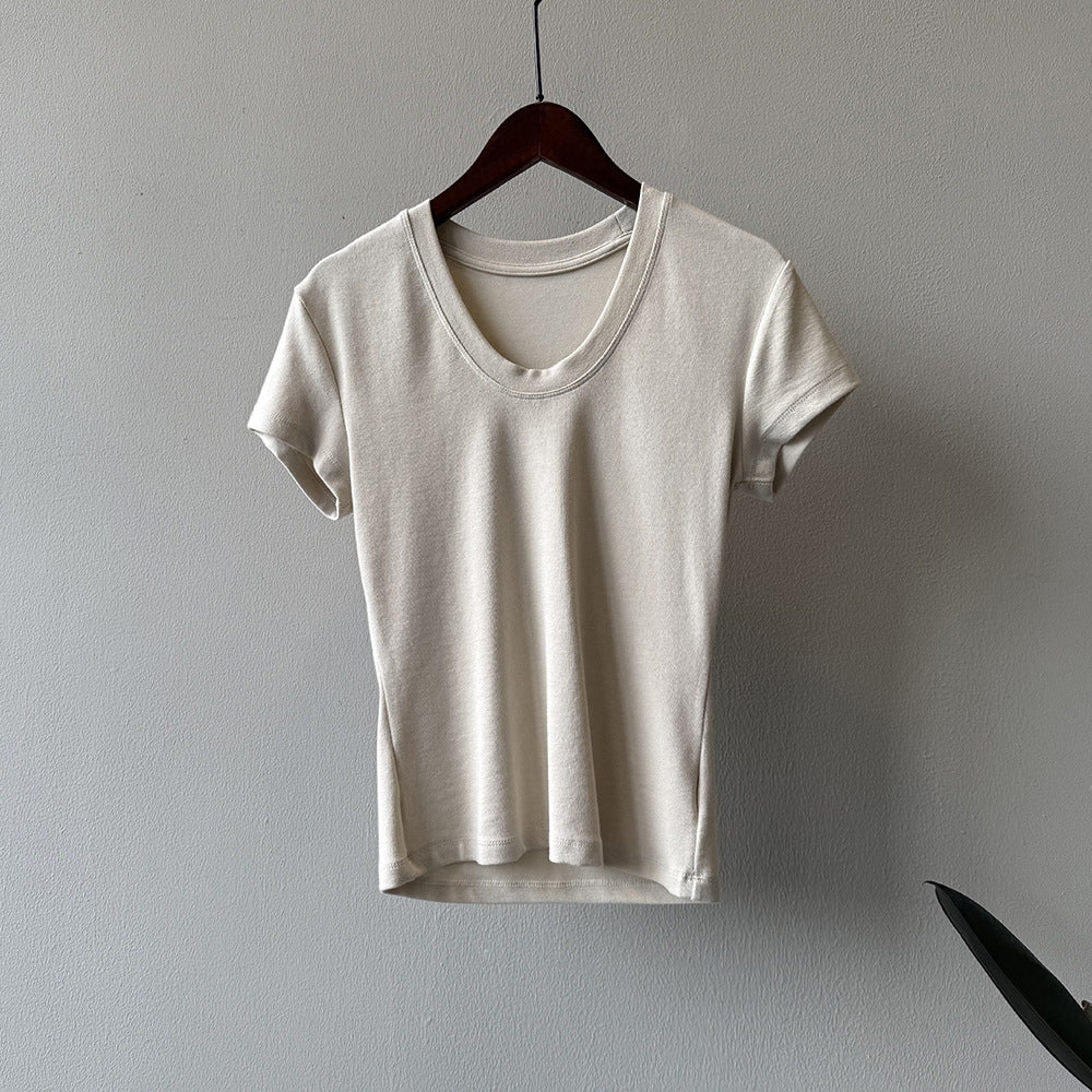 Dame Kortærmet T-shirt med dyb V-udskæring og let, åndbart stof Stilla