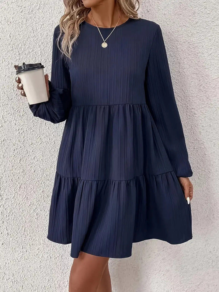 Dame trendy midi-kjole med plissering og flydende snit Stilla