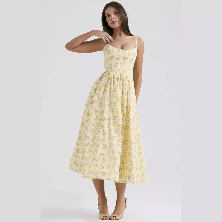 Dame maxi kjole med blomsterprint og elegant, flydende silhuet Stilla