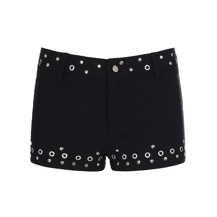 Dame shorts i urban stil med metal nitteapplikationer Skovae