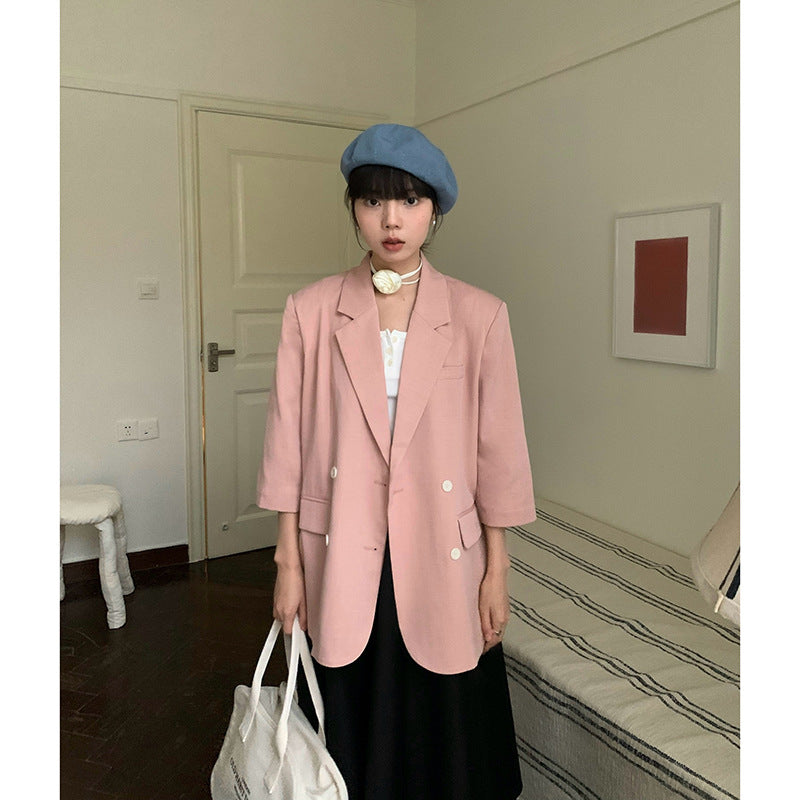 Dame blazer med elegant snit og halværmet silhuet Stilla