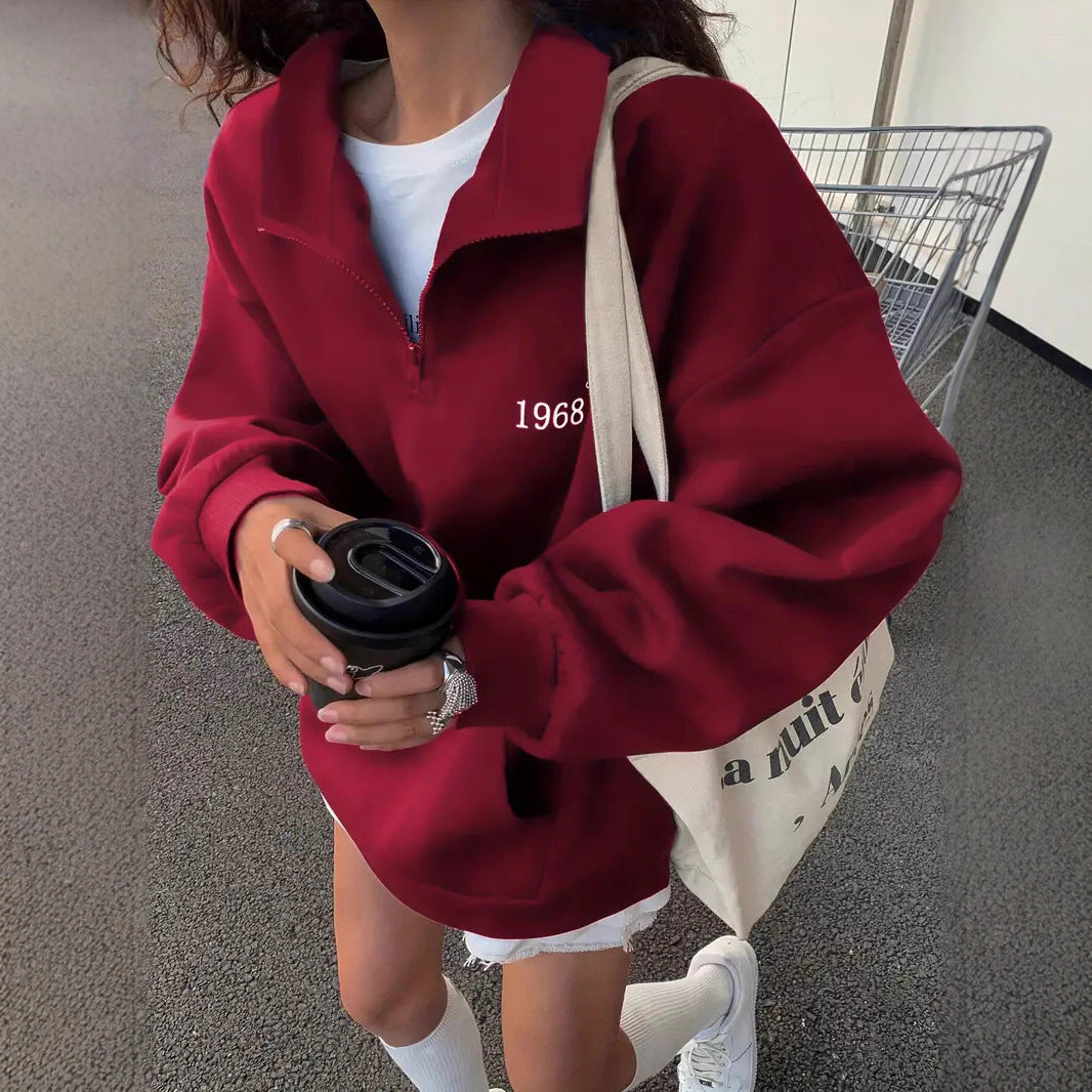Dame sweatshirt med høj krave og praktisk kanga lomme Skovae