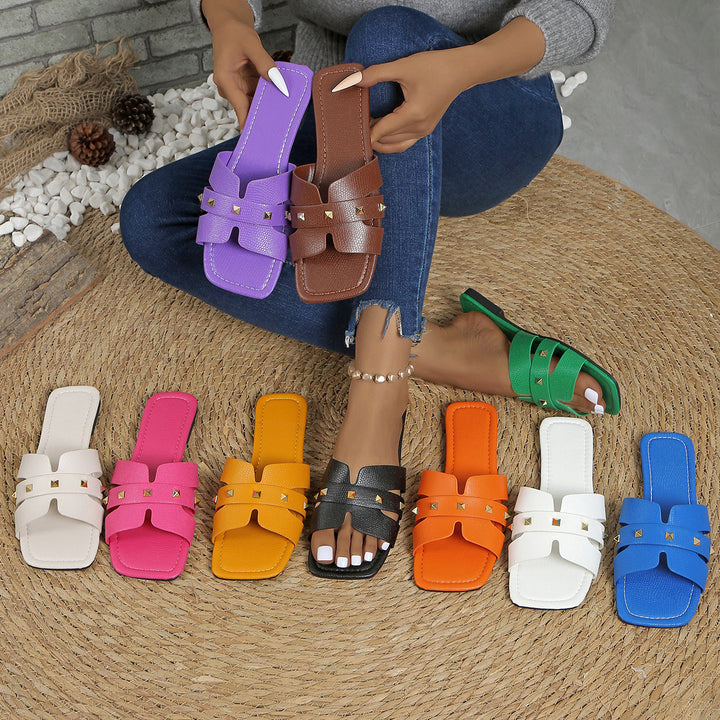 Dame Designer-Pantoletten med trendy nitter-detaljer Stilla