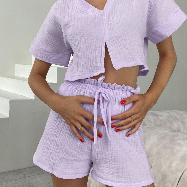 Dame afslappet to-dels sæt med cropped top og shorts lavet af let stof Stilla